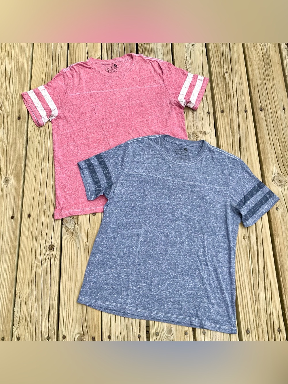 2 Mens L THE RAW UNCUT Solid Red Blue Knit Team Jersey Arm Stripe Tshirt Tops